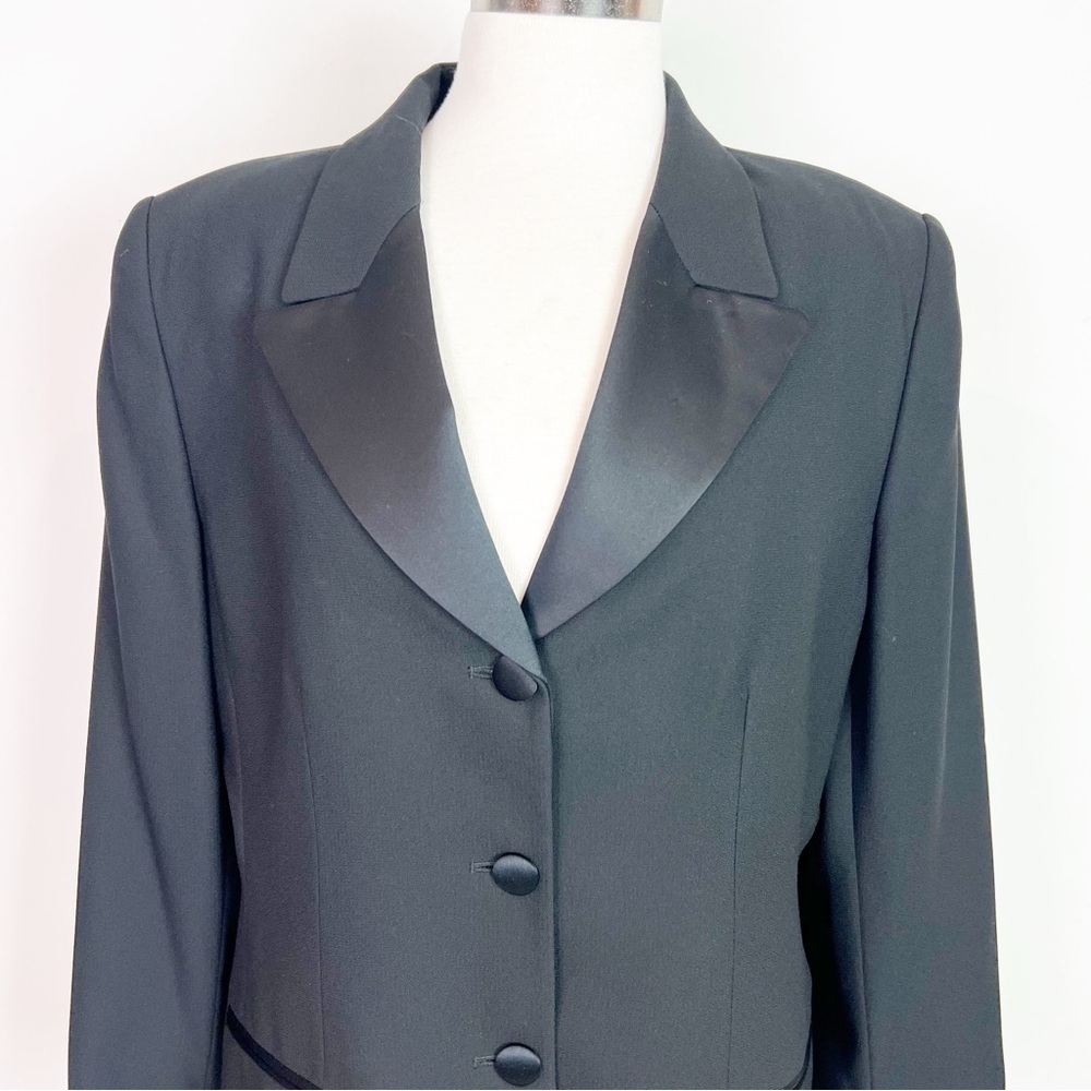 AMANDA SMITH EVENING PETITES BLACK 3 BUTTON BLAZER SATIN TRIM WOMENS SZ 14P - Picture 3 of 6